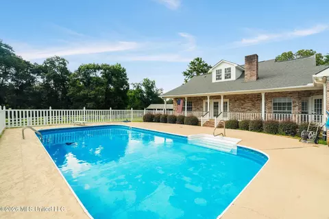 Exterior - 2111 Old Brookhaven Rd, Summit, MS 39666 photo 10 of 27