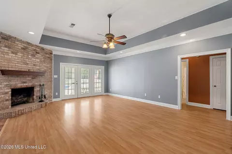 Living - 2111 Old Brookhaven Rd, Summit, MS 39666 photo 1 of 6