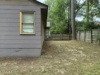 Exterior - 4322 Manhattan Rd, Jackson, MS 39206 photo 2 of 2