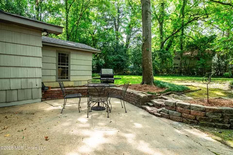 Exterior - 1683 Wilhurst St, Jackson, MS 39211 photo 2 of 4