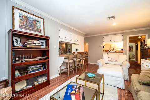 Living - 1683 Wilhurst St, Jackson, MS 39211 photo 5 of 5
