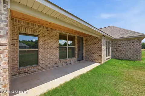 Exterior - 138 Stapleton Dr, Canton, MS 39046 photo 6 of 6