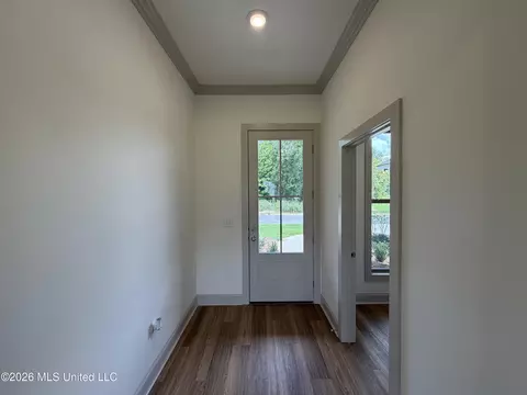Entry Way - 138 Stapleton Dr, Canton, MS 39046 photo 2 of 5