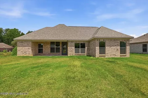 Exterior - 138 Stapleton Dr, Canton, MS 39046 photo 3 of 6