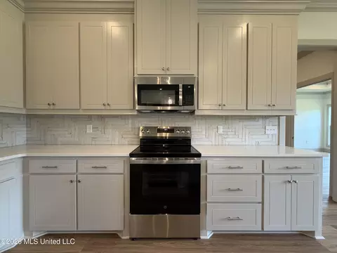 Kitchen - 138 Stapleton Dr, Canton, MS 39046 photo 3 of 4