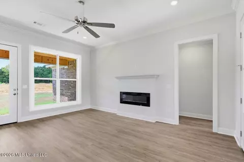 Living - 142 Stapleton Dr, Canton, MS 39046 photo 1 of 2