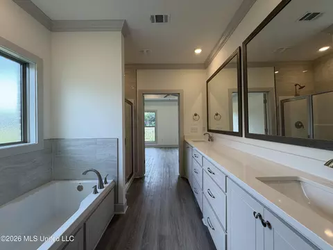 Entry Way - 146 Stapleton Dr, Canton, MS 39046 photo 2 of 3