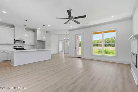 Living - 146 Stapleton Dr, Canton, MS 39046 photo 1 of 4