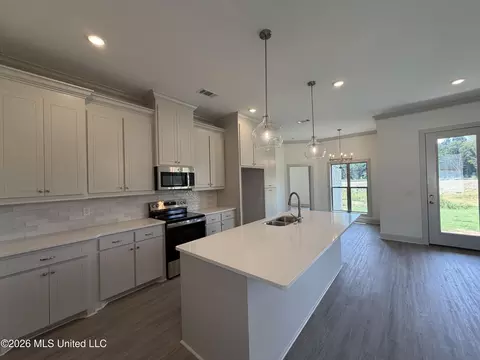 Kitchen - 146 Stapleton Dr, Canton, MS 39046 photo 4 of 5