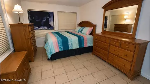 Bedroom - 30 Ox Dr, Grenada, MS 38901 photo 5 of 5