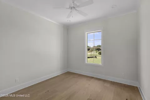 Bedroom - 124 Mission Park Dr, Madison, MS 39110 photo 2 of 3