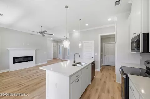 Entry Way - 148 Stapleton Dr, Canton, MS 39046 photo 2 of 3