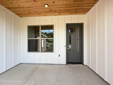 Exterior - 148 Stapleton Dr, Canton, MS 39046 photo 3 of 6