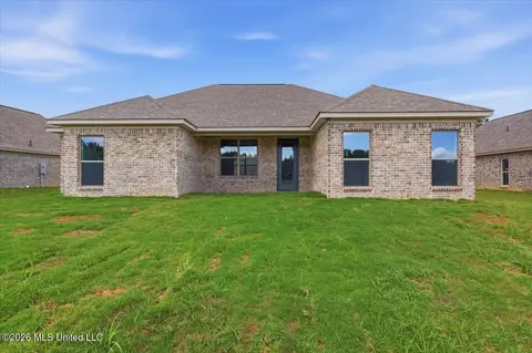 Exterior - 148 Stapleton Dr, Canton, MS 39046 photo 7 of 8