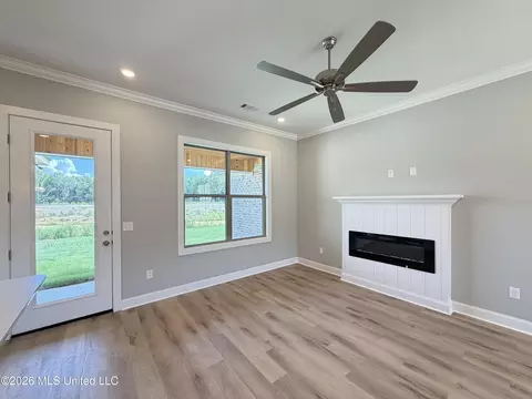 Living - 148 Stapleton Dr, Canton, MS 39046 photo 2 of 3