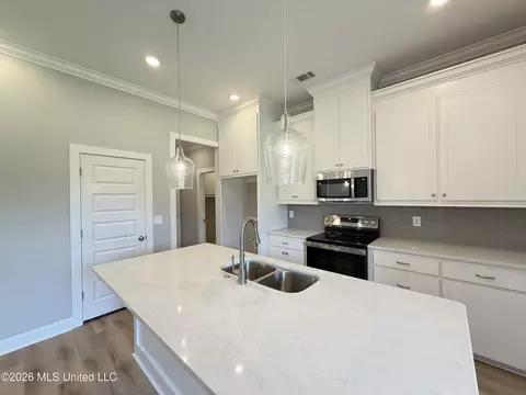 Kitchen - 148 Stapleton Dr, Canton, MS 39046 photo 2 of 3