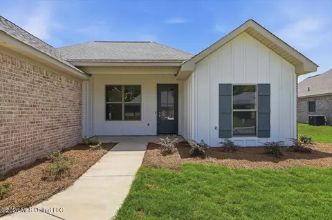 Exterior - 148 Stapleton Dr, Canton, MS 39046 photo 3 of 8