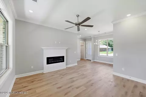 Living - 148 Stapleton Dr, Canton, MS 39046 photo 3 of 5