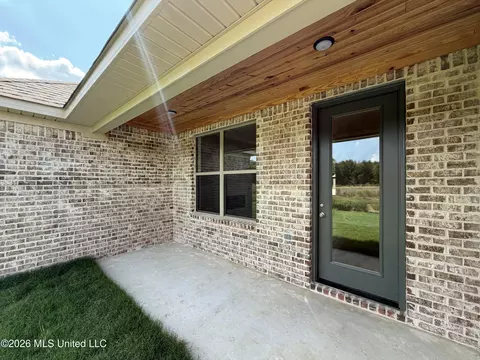 Exterior - 148 Stapleton Dr, Canton, MS 39046 photo 5 of 6