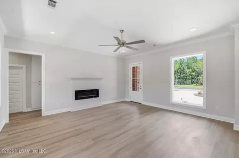 Living - 144 Stapleton Dr, Canton, MS 39046 photo 3 of 5