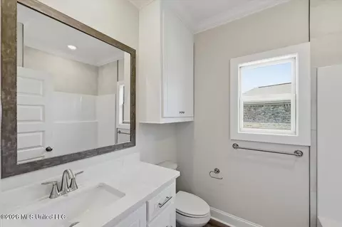 Bath - 144 Stapleton Dr, Canton, MS 39046 photo 3 of 3