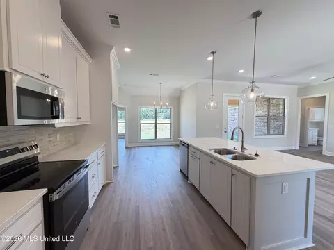 Kitchen - 144 Stapleton Dr, Canton, MS 39046 photo 4 of 4