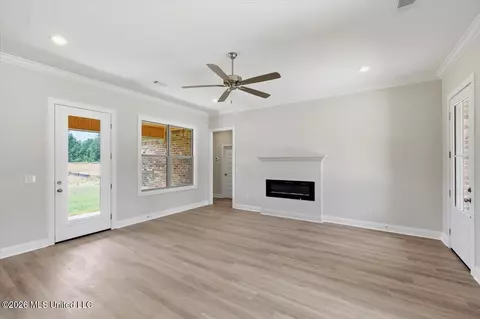 Living - 144 Stapleton Dr, Canton, MS 39046 photo 4 of 5