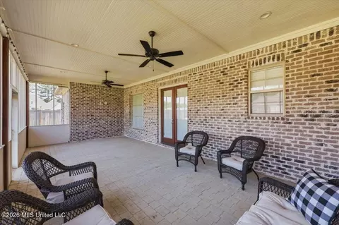 Exterior - 615 Crossvine Rdg, Madison, MS 39110 photo 6 of 10