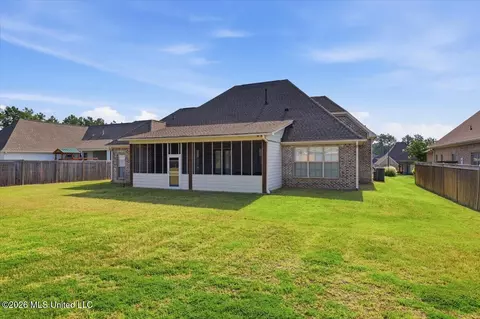 Exterior - 615 Crossvine Rdg, Madison, MS 39110 photo 8 of 10