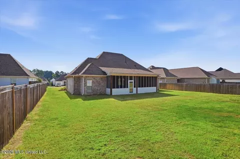 Exterior - 615 Crossvine Rdg, Madison, MS 39110 photo 7 of 10