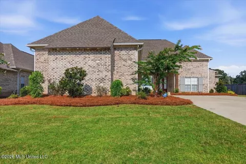 Exterior - 615 Crossvine Rdg, Madison, MS 39110 photo 2 of 10