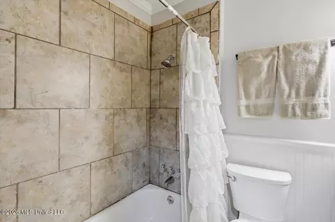 Bath - 2805 Pine Circle Dr, Pearl, MS 39208 photo 3 of 3