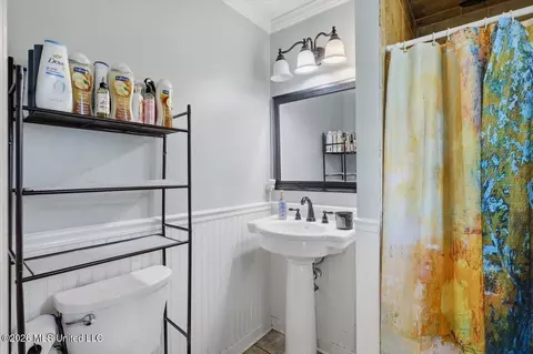 Bath - 2805 Pine Circle Dr, Pearl, MS 39208 photo 1 of 3