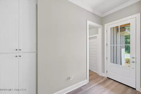 Entry Way - 140 Stapleton Dr, Canton, MS 39046 photo 1 of 3