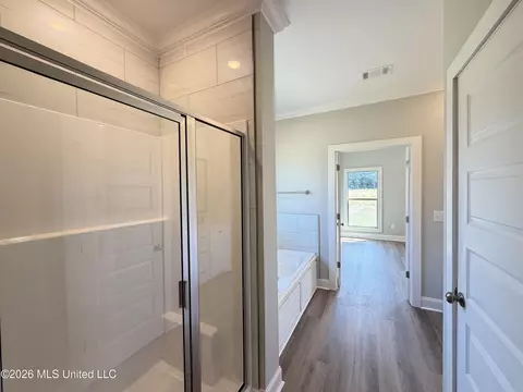 Entry Way - 140 Stapleton Dr, Canton, MS 39046 photo 2 of 3