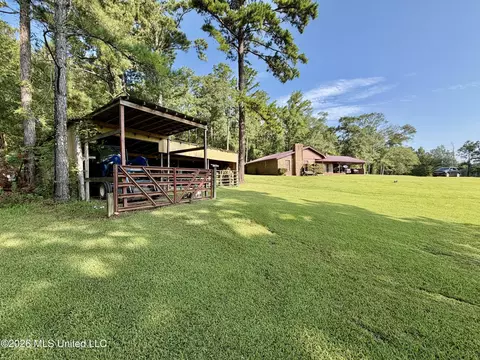 Exterior - 5267 Tank Rd, Terry, MS 39170 photo 3 of 12