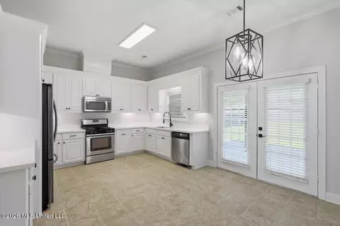 Kitchen - 116 Northwind Dr, Madison, MS 39110 photo 1 of 3