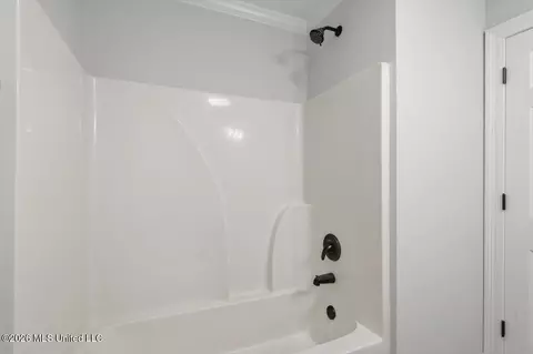 Bath - 116 Northwind Dr, Madison, MS 39110 photo 4 of 4