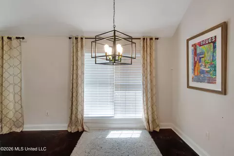 Dining - 201 Edgewater Branch Dr, Brandon, MS 39042 photo 1 of 2