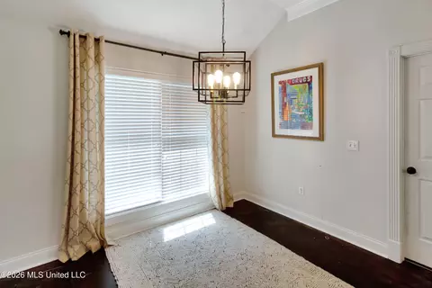 Dining - 201 Edgewater Branch Dr, Brandon, MS 39042 photo 2 of 2