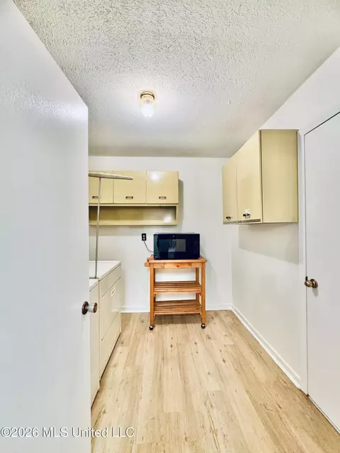 Other - 2558 Upper Dr, Pearl, MS 39208 photo 2 of 8