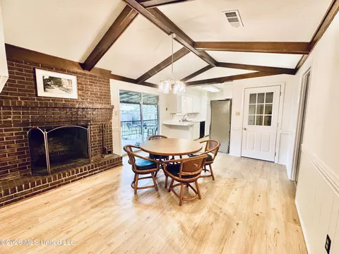 Dining - 2558 Upper Dr, Pearl, MS 39208 photo 3 of 6