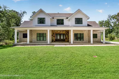 Exterior - 758 Turnberry Dr, Diamondhead, MS 39525 photo 20 of 22