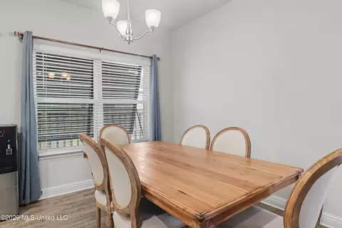 Dining - 6000 Seagull Dr, Long Beach, MS 39560 photo 1 of 1