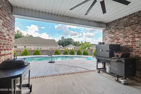 Exterior - 6000 Seagull Dr, Long Beach, MS 39560 photo 4 of 6