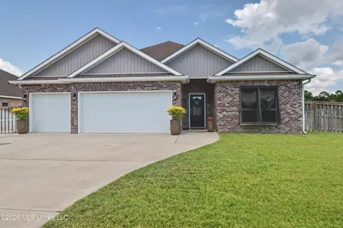 Exterior - 6000 Seagull Dr, Long Beach, MS 39560 photo 6 of 6