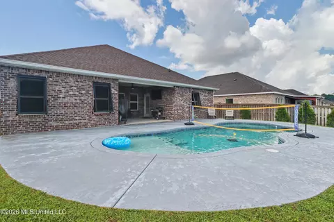 Exterior - 6000 Seagull Dr, Long Beach, MS 39560 photo 3 of 6