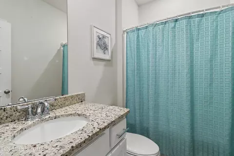 Bath - 6000 Seagull Dr, Long Beach, MS 39560 photo 1 of 2