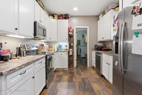 Kitchen - 235 Roy Fairley Dr, Lucedale, MS 39452 photo 1 of 3