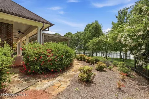 Exterior - 134 Lake Hill Dr, Flora, MS 39071 photo 7 of 22
